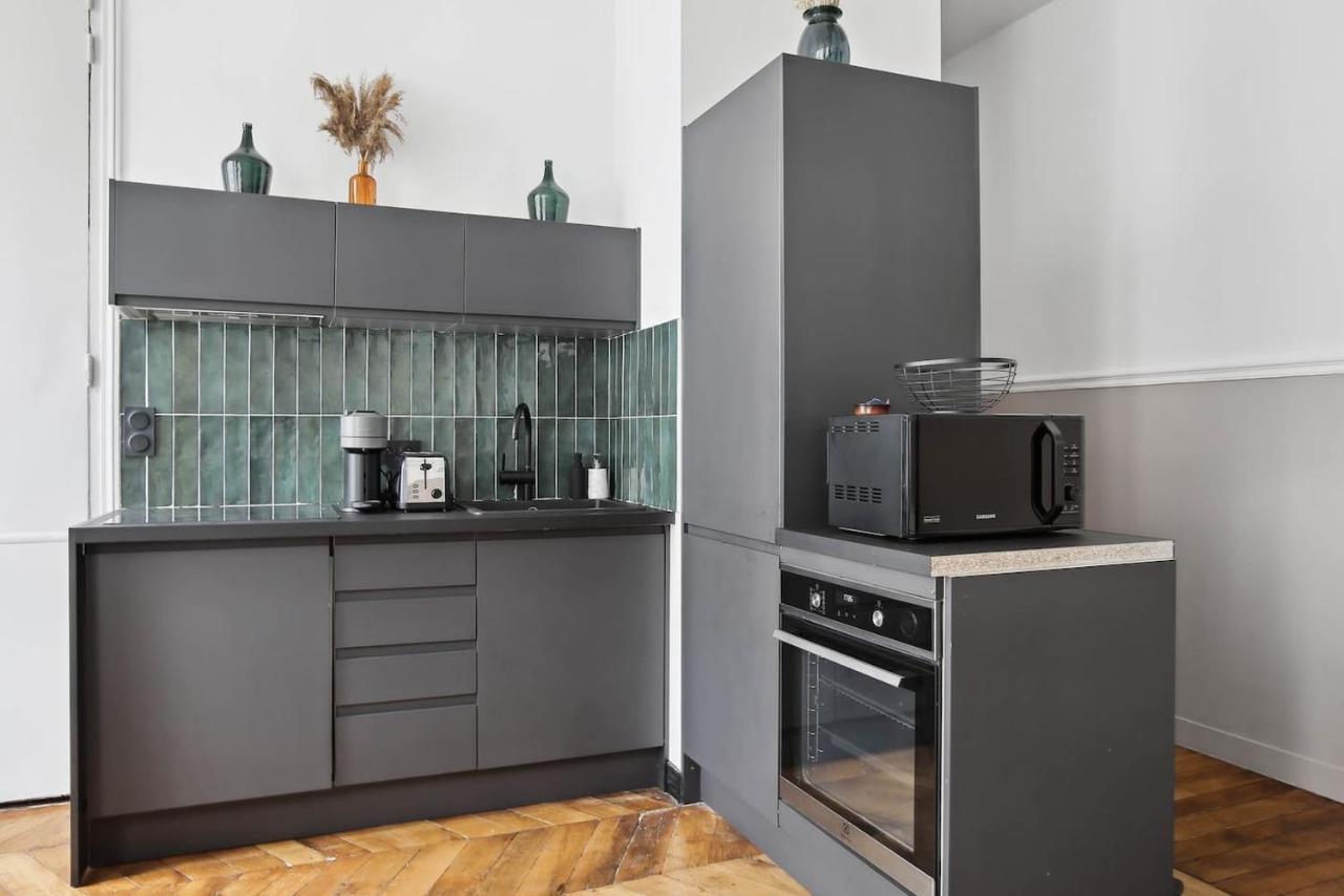 Appartamento Champs Elysees Luxury 3 Bed Parigi